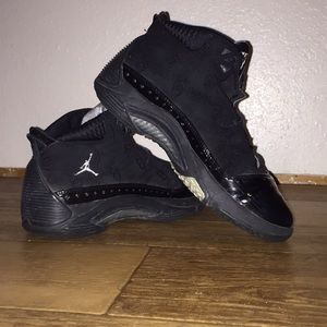 Youth Jordan Melo M5’s